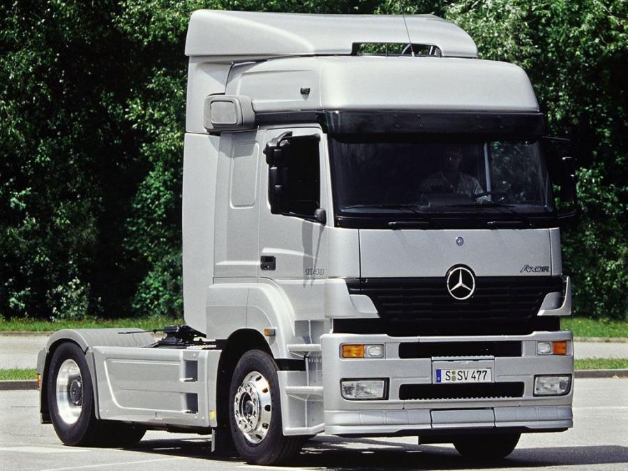  Mercedes-Benz Axor 1843 2001 года  (фото 11 из 18)